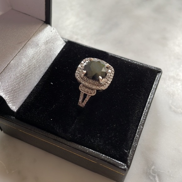 10k white gold black diamond double halo ring size 7 - Picture 3 of 5